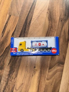 Siku 1795 LKW mit Tankcontainer, Maßstab 1:87 Neuverpackt - Bild 1 von 6