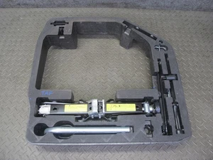 10-16 AUDI B8 A4 S4 EMERGENCY SPARE TIRE LIFT JACK TOOL KIT W FOAM OEM - Picture 1 of 14