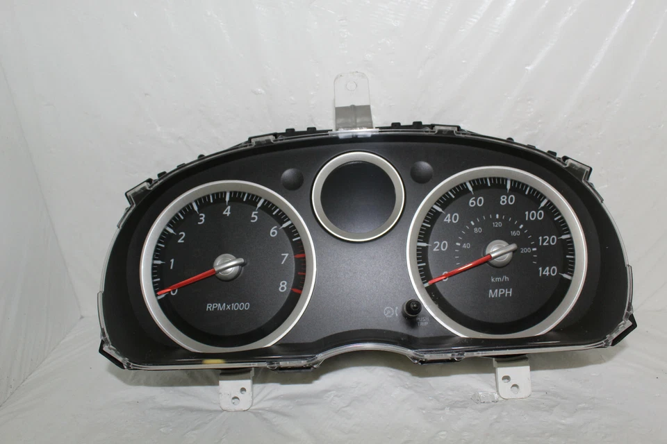 Cuadro de instrumentos velocímetro Nissan Sentra 2011 2012 indicadores de panel 62.558 millas Foto 1 de 4