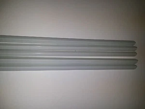 CANTIDAD 10 CARPETAS DESLIZANTES A4 10MM CAPACIDAD BLANCO -- LONGITUD 297 MM-CUADRADO - Imagen 1 de 2