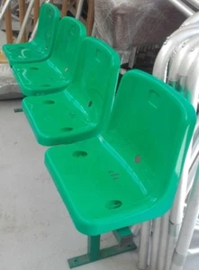 verankerte Zuschauertribüne Tribüne, Bank, 4 Sitzplaetze - Bild 1 von 2