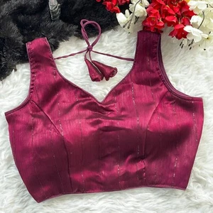 Designer style sleeveless v neck blouse Women wear back open padded saree blouse - Picture 1 of 14