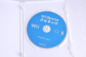 Wii Sports (Nintendo Wii) *Solo disco di gioco* - Foto 1 di 6
