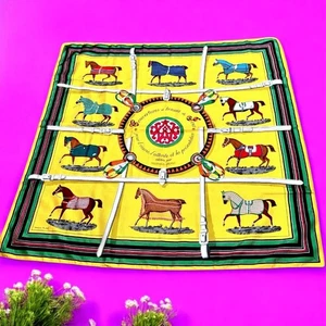 Hermes Paris 70's Scarf Yellow Silk Horses Couvertures Et Tenues De Jour New Box - Picture 1 of 22