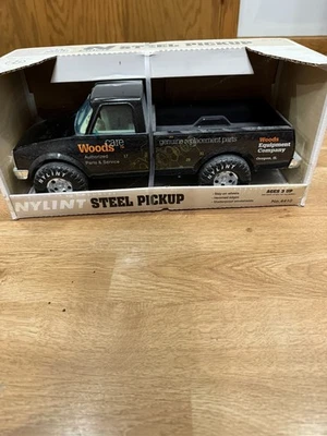  Camioneta pickup Nylint en caja, 4410 cuidado de madera, piezas y servicio, nueva Foto 1 de 3