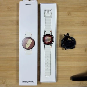 Samsung Galaxy Watch 7 40mm | Sapphire | Bluetooth | GPS - Zdjęcie 1 z 11