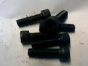Tornillos de cabeza de 3/8"" X 1 1/4"" UNC / BSW SOCKET / ALLEN CAP X 6 - Imagen 1 de 1