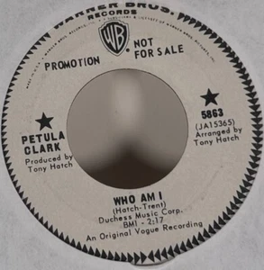 PETULA CLARK 45 RPM WHO AM I / LOVE IS A LONG JOURNEY - VG+ - Picture 1 of 3
