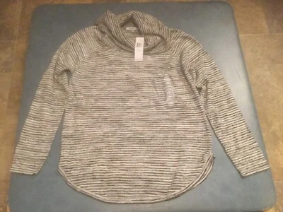 Eight Eight Eight Women's M Black & White Variegated Turtleneck Sweater $78 NWT - Image 1 of 4