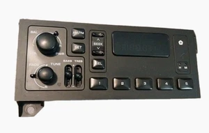 1999 DODGE CHRYSLER JEEP OEM AM FM RADIO 04858561AE  Mopar - Picture 1 of 8