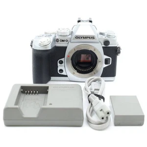 OLYMPUS OM-D E-M1 Silver Body BCL-1580 Set jp - Picture 1 of 9