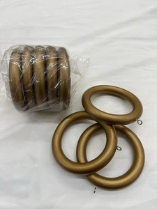 Anillos lisos de oro de 3 pulgadas para cortinas de ventana de poste de madera - Paquete de 10 - Imagen 1 de 3