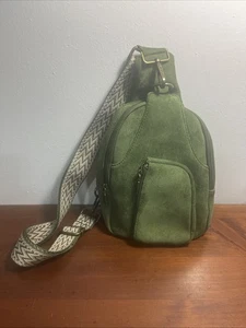 ahdorned Vegan Suede Crossbody Sling Bag Olive Green with Tapestry Strap - Bild 1 von 7