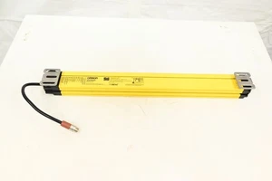 Omron STI MS4800 Minisafe Light Curtain Transmitter - Picture 1 of 7