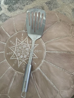 Goodcook Classic 12-inch White Melamine Slotted Spatula Cooking Turner - Image 1 of 2