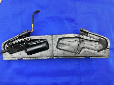 '04-10 Audi A8 A8L S8 Tapa Trasera Maletero Cierre Actuador Motor Golpeador OEM Foto 1 de 4