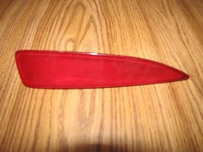 TOYOTA YARIS REAR SIDE MARKER REFLECTOR LH 2012-2014 OEM DRIVER - Image 1 of 2