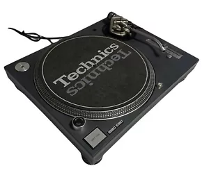 technics sl 1200 m3d direct drive turntable for home/DJ with Shure M44 needle - Picture 1 of 9