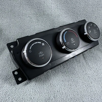 2009-2010 Dodge RAM 1500 Temperature Control AC Heat Defrost Climate OEM - Image 1 of 4