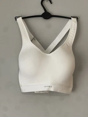USA Pro Lady High Impact Sports Bra  White Size 32D - image 1 of 4
