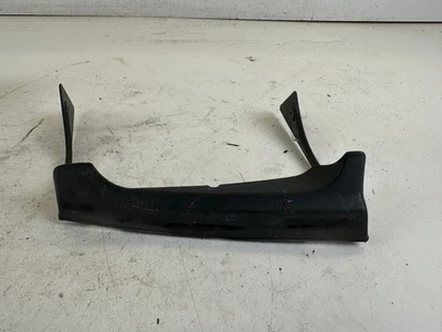 Farol esquerdo Mazda RX-7 turbo acabamento surround FC 86-92 FABRICANTE DE EQUIPAMENTO ORIGINAL - Imagem 1 de 4