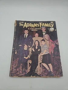 VINTAGE 1965 THE ADDAMS FAMILY COLORING BOOK WEDNESDAY GOMEZ MORTICIA PUGSLEY - Picture 1 of 18