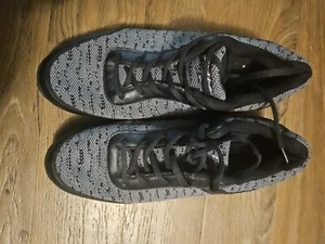 KR Strikeforce Flyer Mesh Black/Steel WIDE WIDTH Mens Bowling Shoes - Picture 1 of 3