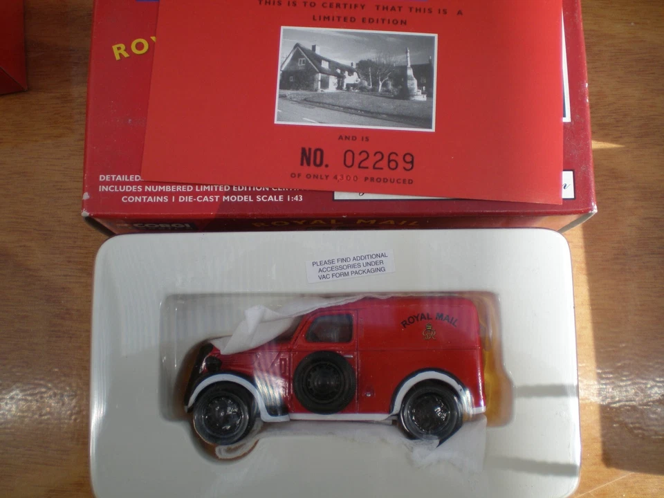 Corgi classics 05901 FORD POPULAR VAN ( ROYAL MAIL) 1/43  Ltd Edition - Image 1 of 1