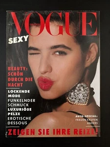 VOGUE Magazine Deutsch 11/1988 Cover: Nadine Hennelly, Photo: Eric Boman - Bild 1 von 2
