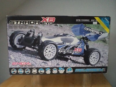 Strada evo XB / 1:10 4-WD Buggy RTR in weiss / blau / schwarz - Bild 1 von 3