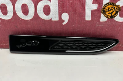 2021-2025 JAGUAR F-PACE FRONT RIGHT FENDER AIR VENT GRILLE MOLDING TRIM BLACK OE - Image 1 of 4