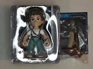 The Loyal Subjects Aliens Posable Vinyl Action Figure Ellen Ripley 2/12 - Picture 1 of 10