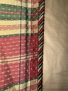 ROBERT ALLEN PERSONALIZADO PELLIZCADO FRANCÉS PLISADO~ROJO, DORADO, VERDE CUADROS PUNTEADOS~76"" de largo - Imagen 1 de 7