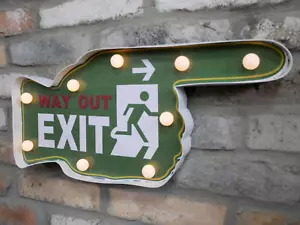Lámpara de salida de metal grande lámpara de salida que funciona con pilas letrero hombre cueva decoración - Imagen 1 de 5