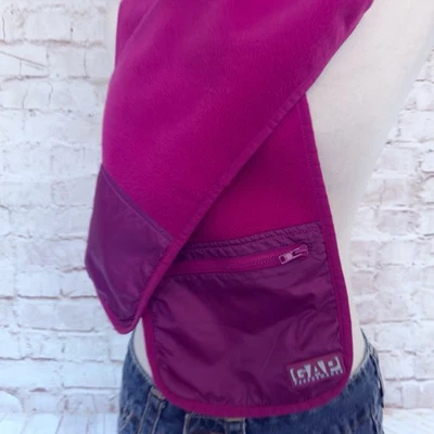 Bufanda magenta de bolsillo con cremallera polar vintage Gap Performance para mujer  Foto 1 de 4
