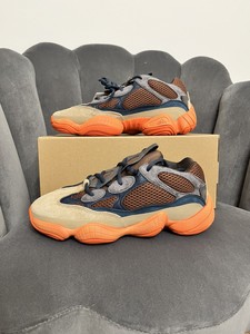 adidas yeezy naranjas y grises jordan