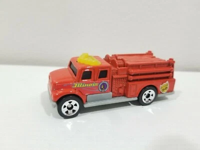 2002 McDonald's Matchbox Across America #3 ILLINOIS International Pumper - Image 1 of 4