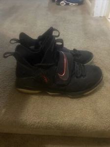 Size 10 - Nike LeBron 14 XIIII Xiiii xiiii Bred - 852405-004 100% Authentic - Picture 1 of 5