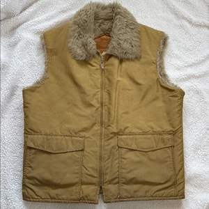 Vintage Woolrich Faux Fur Lined Beige Hiking Hunting Workwear Zip Vest USA Sz L - Picture 1 of 14