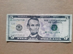 2013 $5 Dollar Bill Fancy Serial Number ML12272270M - Picture 1 of 4