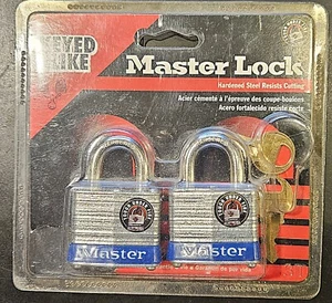 2 Pack Master Lock 3T Laminated Steel Padlocks Pack, Keyed Alike - Picture 1 of 2