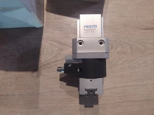 FESTO HGDS-PP-16-P-A-B 1187958 SWIVEL GRIPPER [NEW] - Picture 1 of 6