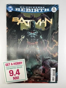 Cómic Batman #22 cubierta lenticular (2017 DC) casi nuevo + botón gratis - Imagen 1 de 8