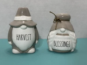 Rae Dunn Cosecha Bendiciones Peregrino Gnomo Cerámica Decoración Otoño Acción de Gracias Nuevo - Imagen 1 de 10