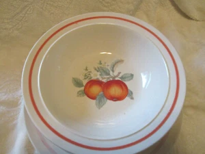 Vintage~Stoneware~2 Serving Bowls~1 Dinner Plate~Pre-Owned~Apple Pattern - Picture 1 of 8