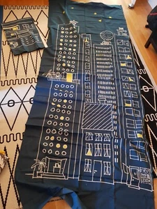 Neuw. IKEA 1 Paar Kinder-Gardine Schal Vorhang 120x300 cm "Stadt bei Nacht" blau - Bild 1 von 5