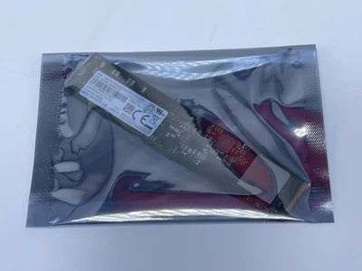 Samsung MZ-1LB9600 960GB PM983 MZ1LB960HAJQ-0007 PCI Express 3.0 X4 NVMe SSD - Image 1 of 4