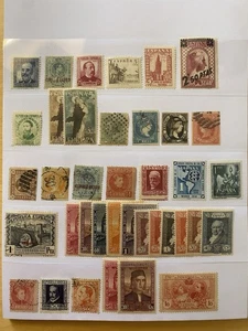 Spagna - Lotto misto divertimento ordinaria e servizi usati/MH*/MNH** - Picture 1 of 6