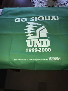 Collectible UND Fighting Sioux Kerchief Hankerchief Flag Banner - Picture 1 of 1