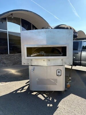 WOODSTONE Mt Baker WS-MS-6-RFG-IR-NG Commercial Pizza Oven with Hood - Image 1 of 2
